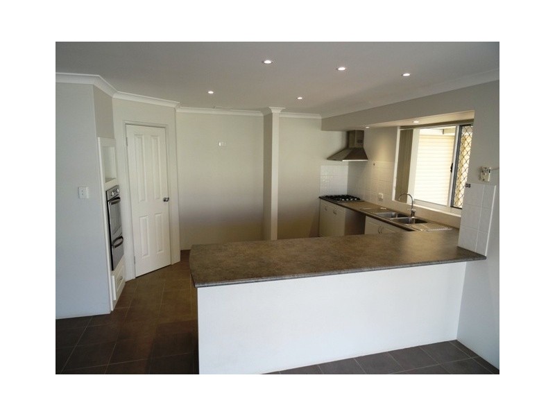 7 Intombi Rise, Wandina WA 6530