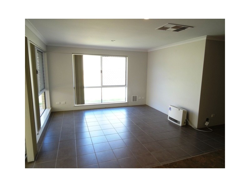 7 Intombi Rise, Wandina WA 6530