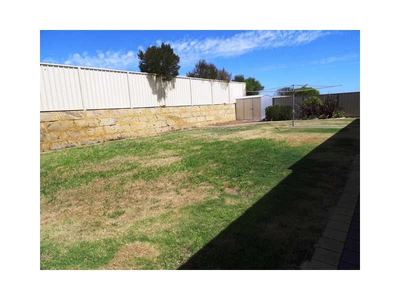 7 Intombi Rise, Wandina WA 6530