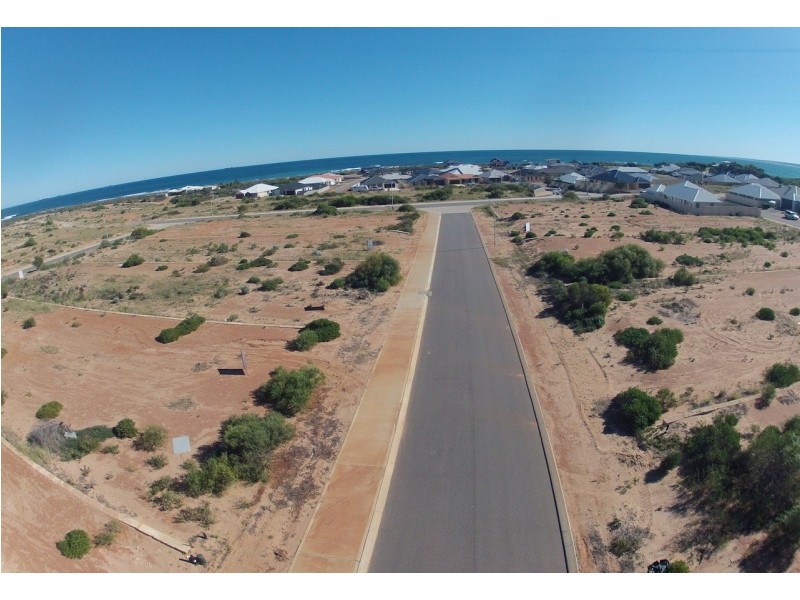 14 Beachcomber Hill, Glenfield WA 6532