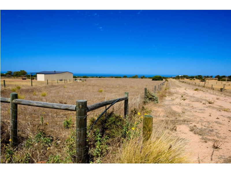 Lot 259 Cargeeg Bend, White Peak WA 6532