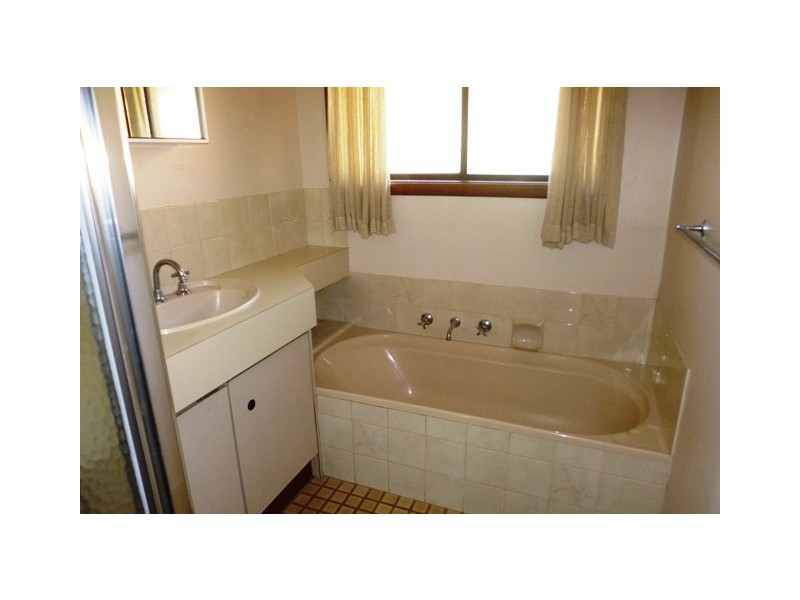 3 Sheldon Place, Tarcoola Beach WA 6530