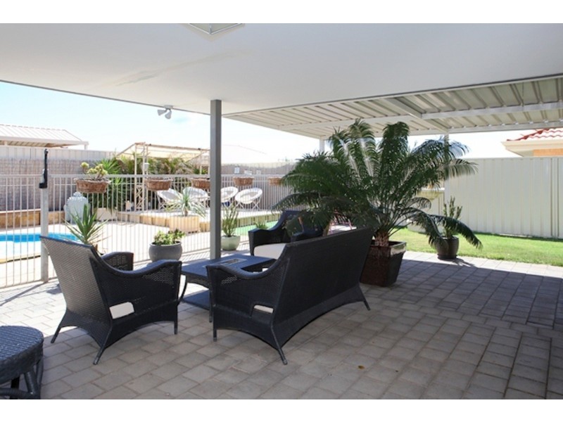 1 Ocean Queen Drive, Wandina WA 6530