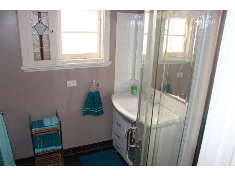 192 Shenton Street, Beachlands WA 6530