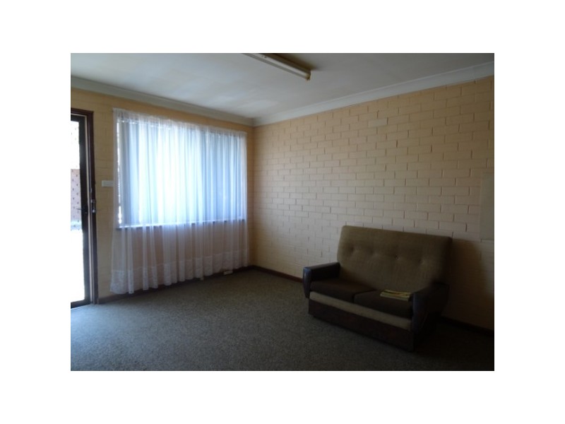 1/17-19 Francis Street, Geraldton WA 6530