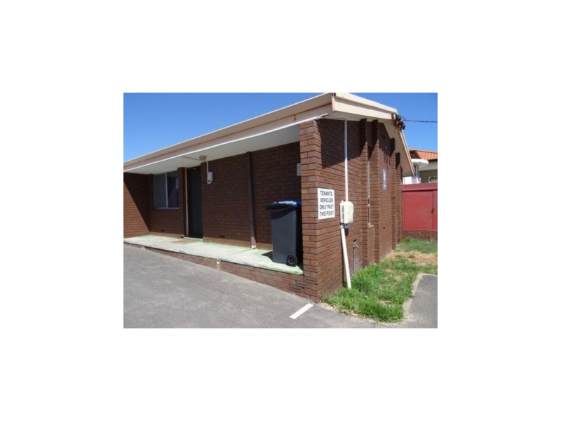 1/17-19 Francis Street, Geraldton WA 6530