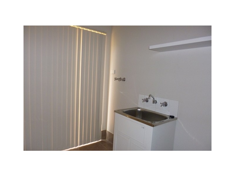 110A Moloney Street, Utakarra WA 6530