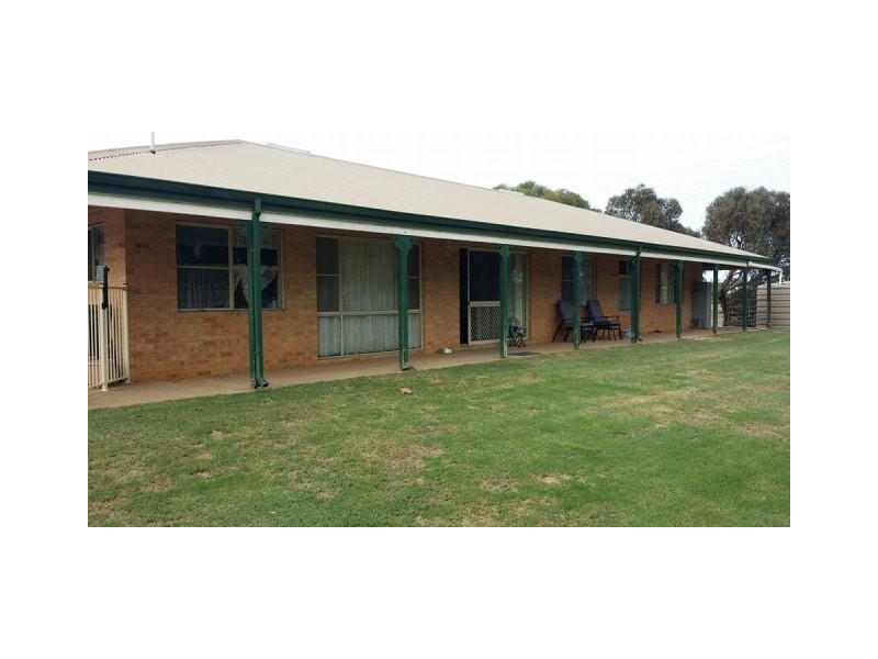 28 Dressage Circle, Deepdale WA 6532