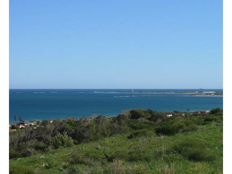 12 Clara Court, Wandina WA 6530