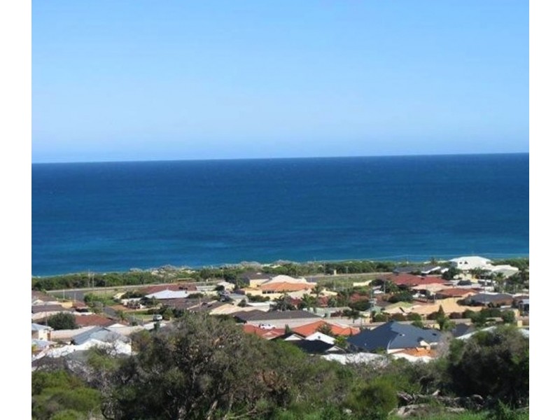 12 Clara Court, Wandina WA 6530