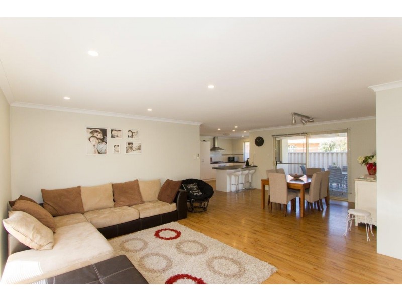 527 Chapman Road, Sunset Beach WA 6530