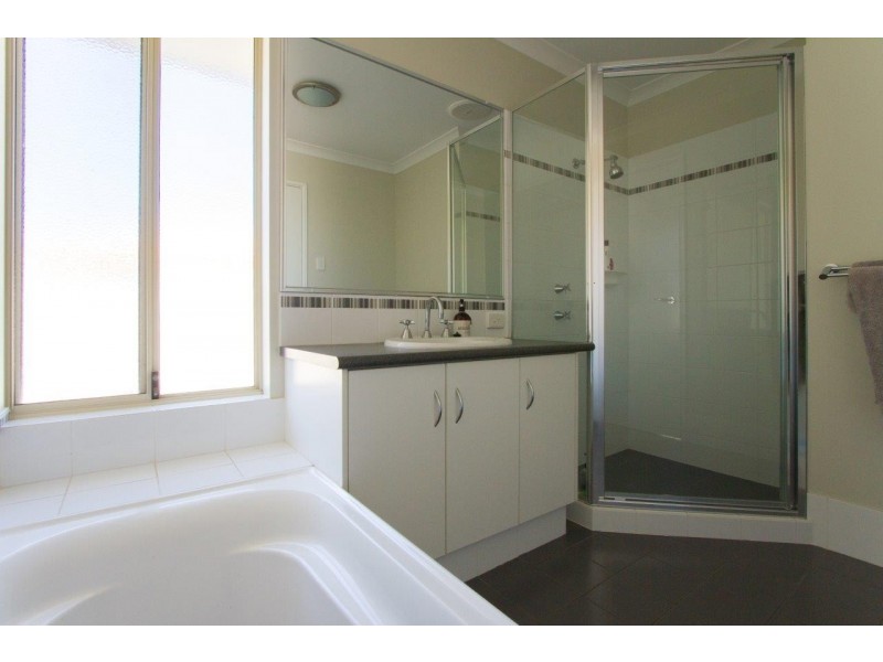 527 Chapman Road, Sunset Beach WA 6530