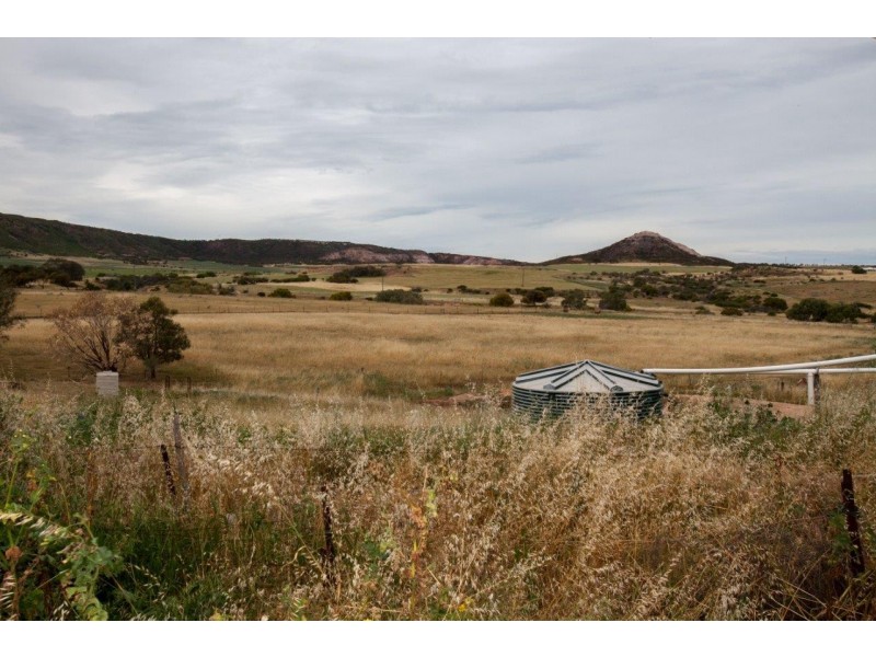 128 White Peak Road, White Peak WA 6532