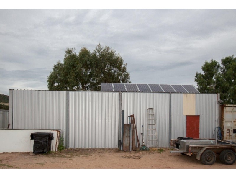 128 White Peak Road, White Peak WA 6532