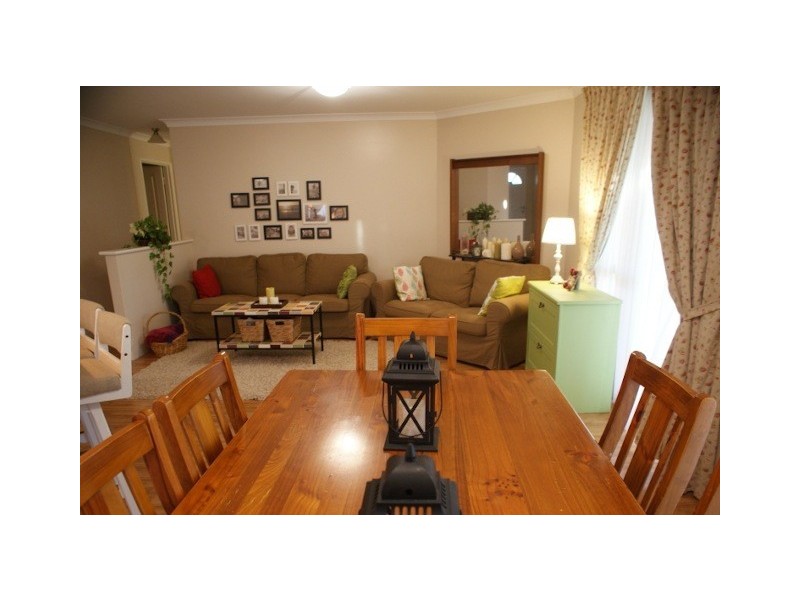 6 Angler Parade, Drummond Cove WA 6532