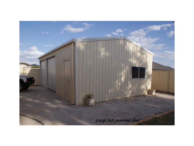 6 Angler Parade, Drummond Cove WA 6532