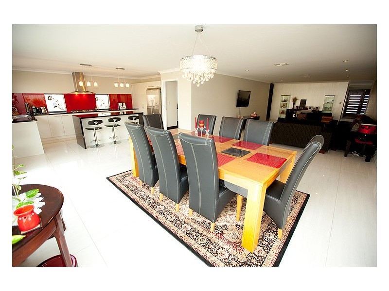 10 Piave Street, Wandina WA 6530