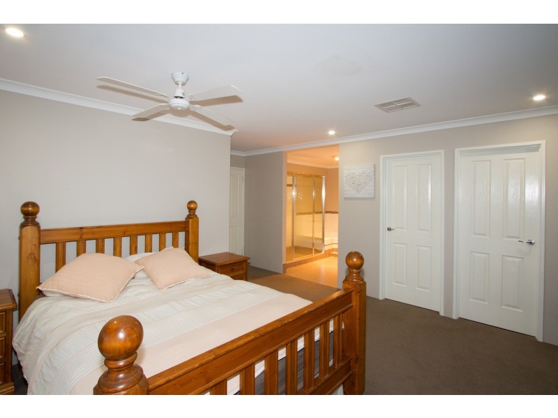 144 Wittenoom Circle, White Peak WA 6532