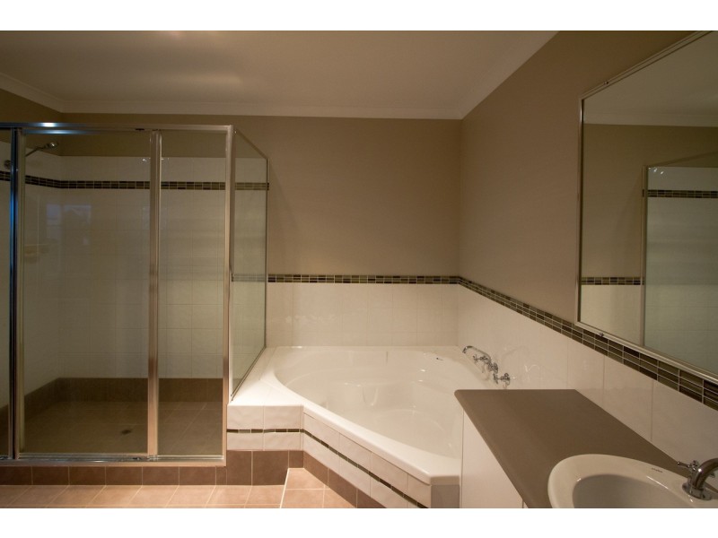 144 Wittenoom Circle, White Peak WA 6532