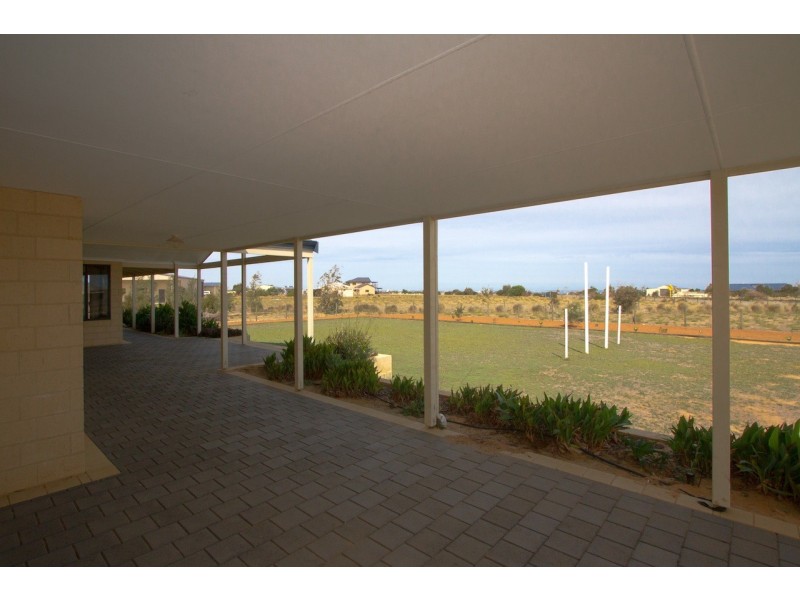 144 Wittenoom Circle, White Peak WA 6532