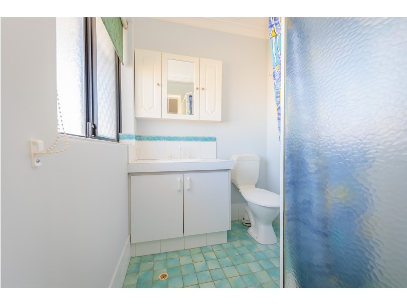 236 Chapman Valley Road, Waggrakine WA 6530