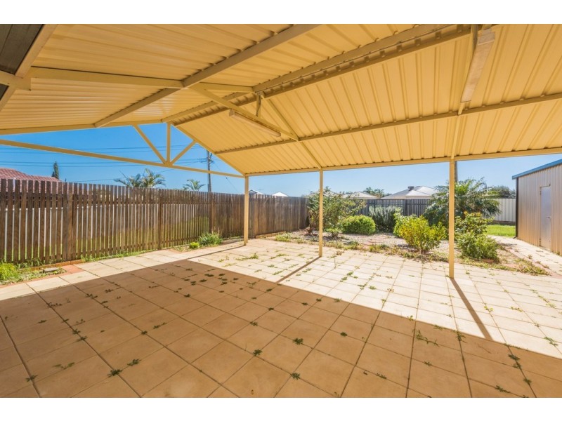 236 Chapman Valley Road, Waggrakine WA 6530