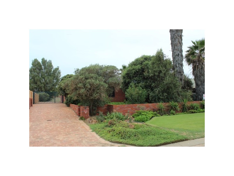 3 Upton Court, Tarcoola Beach WA 6530