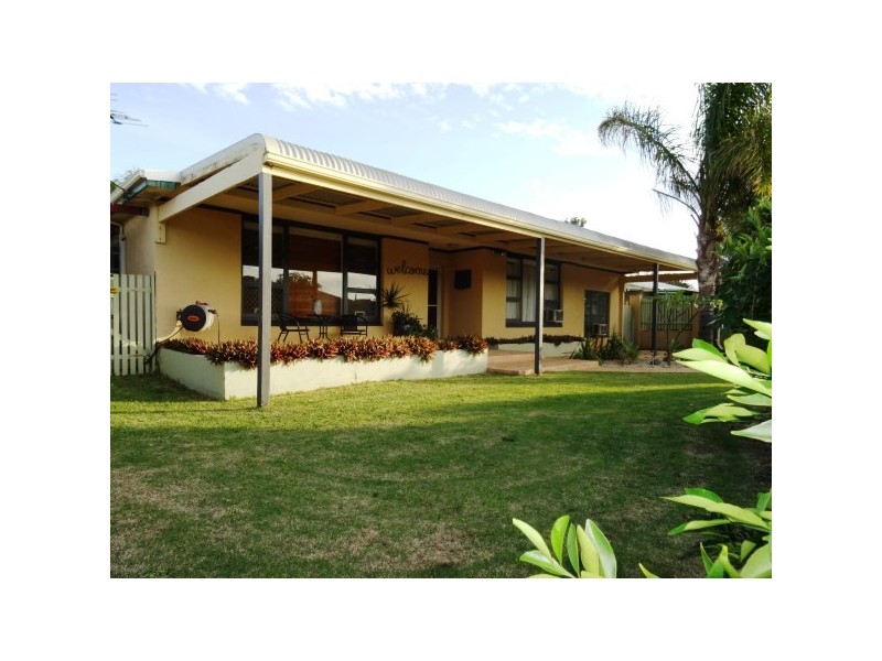 228 Third Street, Wonthella WA 6530