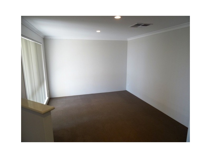 7 Intombi Rise, Wandina WA 6530