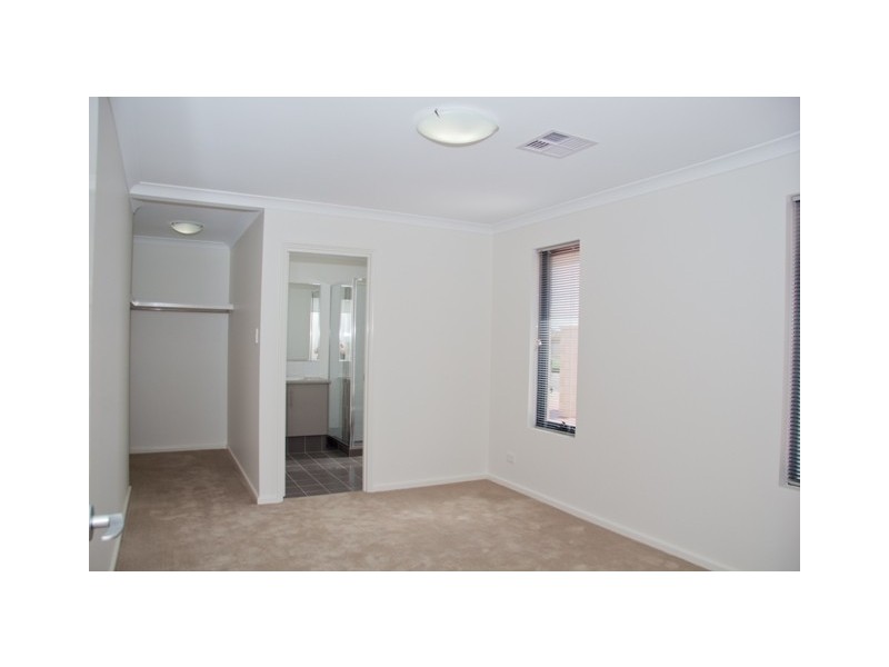 6/454 Chapman Road, Bluff Point WA 6530