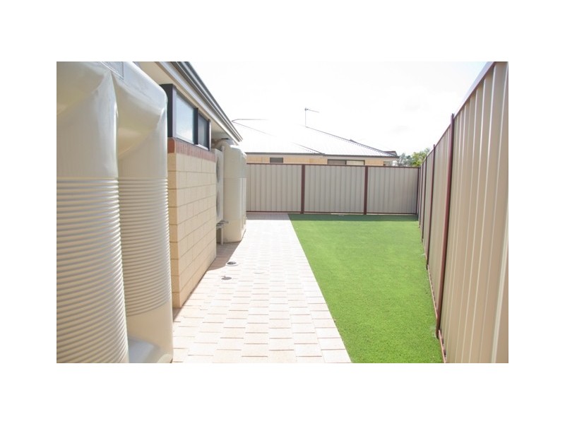 6/454 Chapman Road, Bluff Point WA 6530