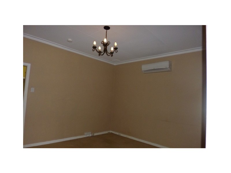 41 Whitfield Street, Beachlands WA 6530