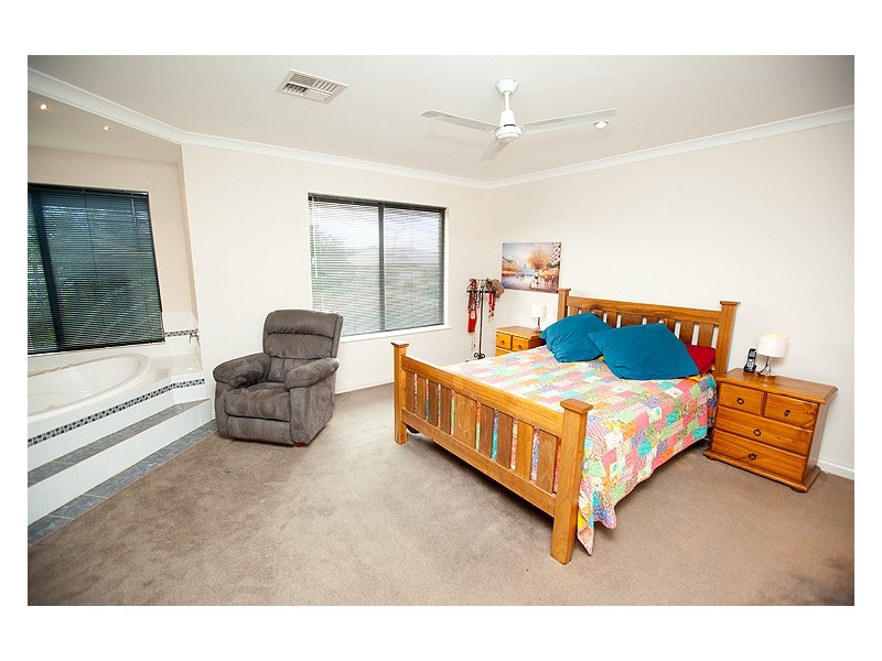 5 Fuchsia Close, Strathalbyn WA 6530