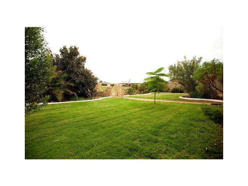 5 Fuchsia Close, Strathalbyn WA 6530