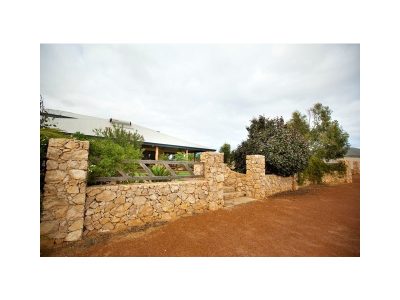 5 Fuchsia Close, Strathalbyn WA 6530