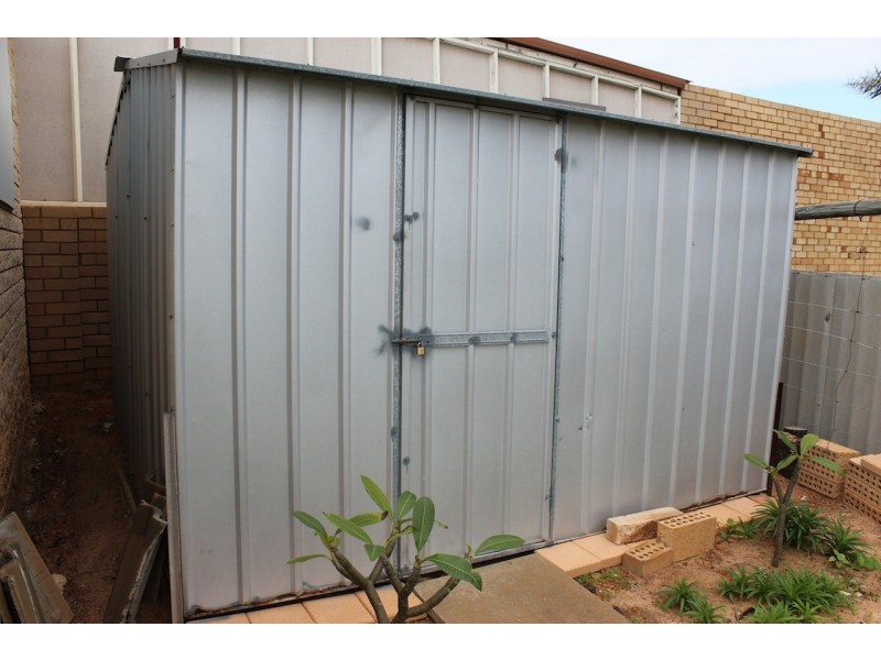 2 Thomas Avenue, Geraldton WA 6530