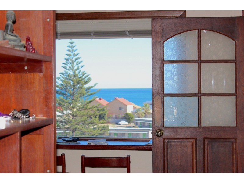 81 Sydney Street, Mount Tarcoola WA 6530