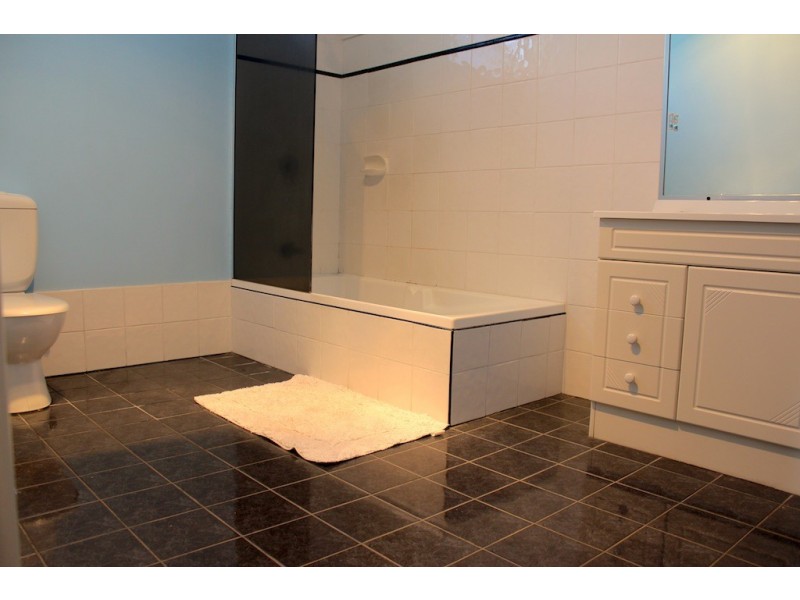 81 Sydney Street, Mount Tarcoola WA 6530