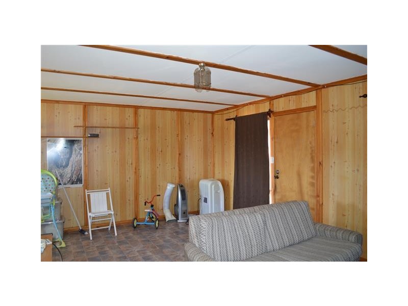 22 Clementina Road, Dongara WA 6525