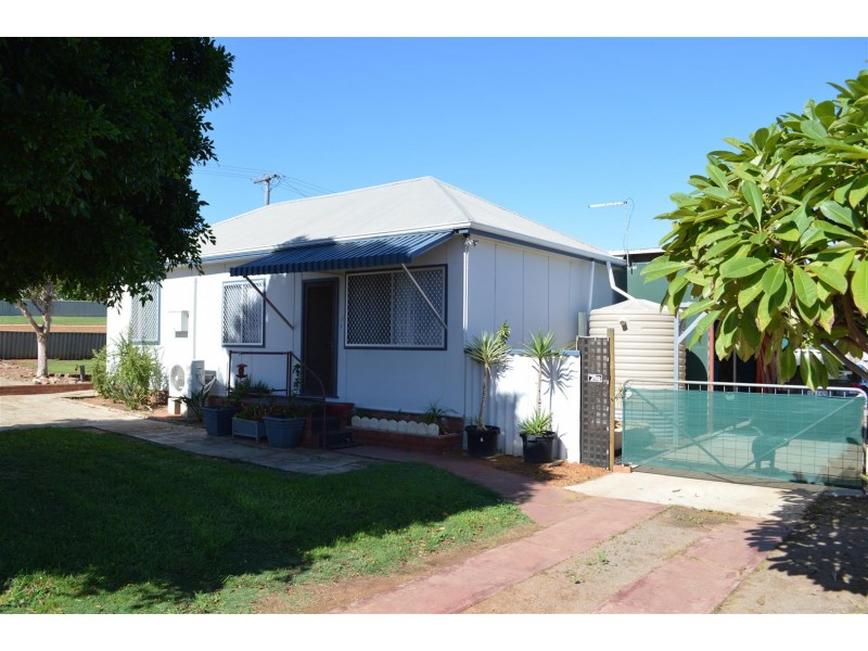 6 Fuller Street, Bluff Point WA 6530