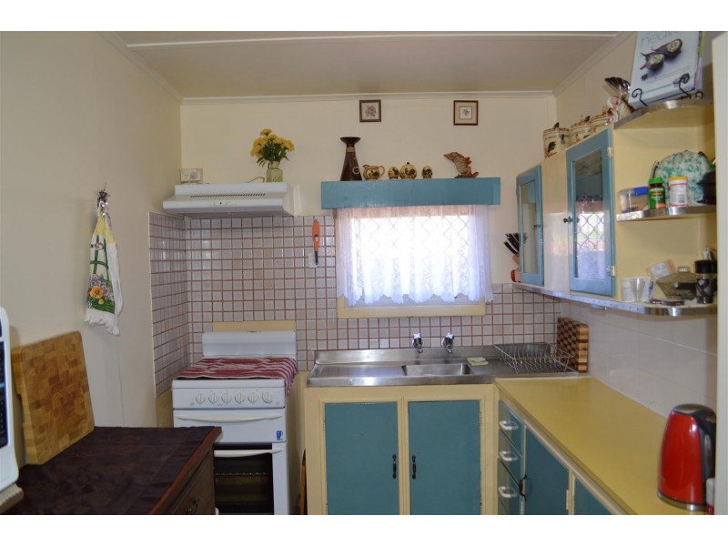 6 Fuller Street, Bluff Point WA 6530