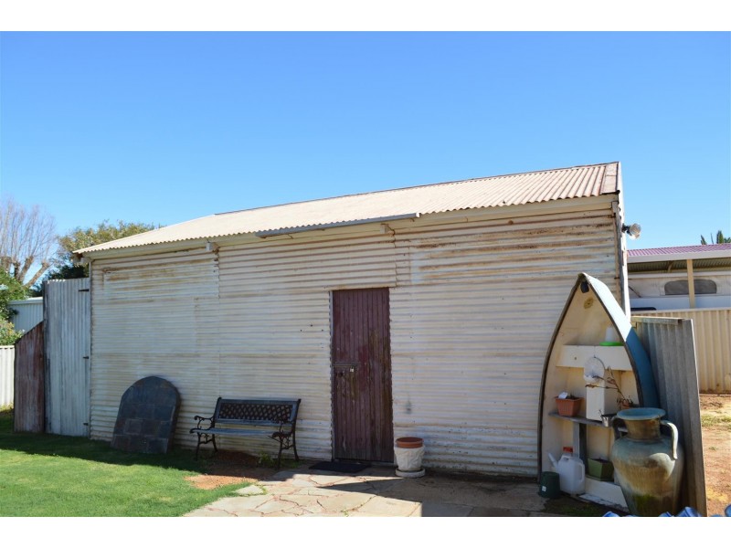 6 Fuller Street, Bluff Point WA 6530