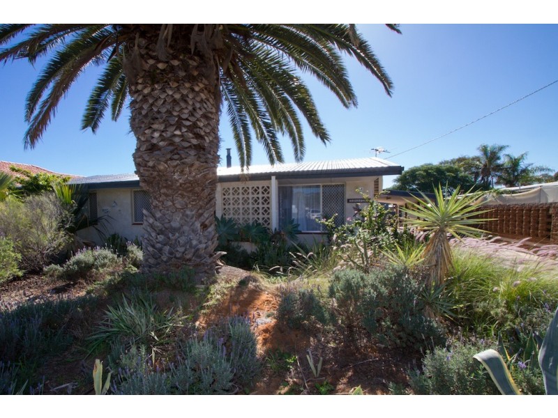 265 Eighth Street, Wonthella WA 6530