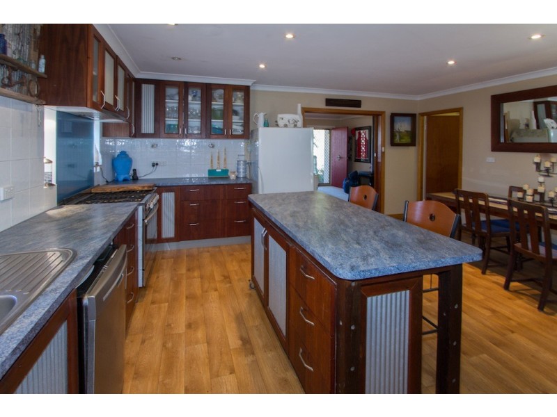 265 Eighth Street, Wonthella WA 6530