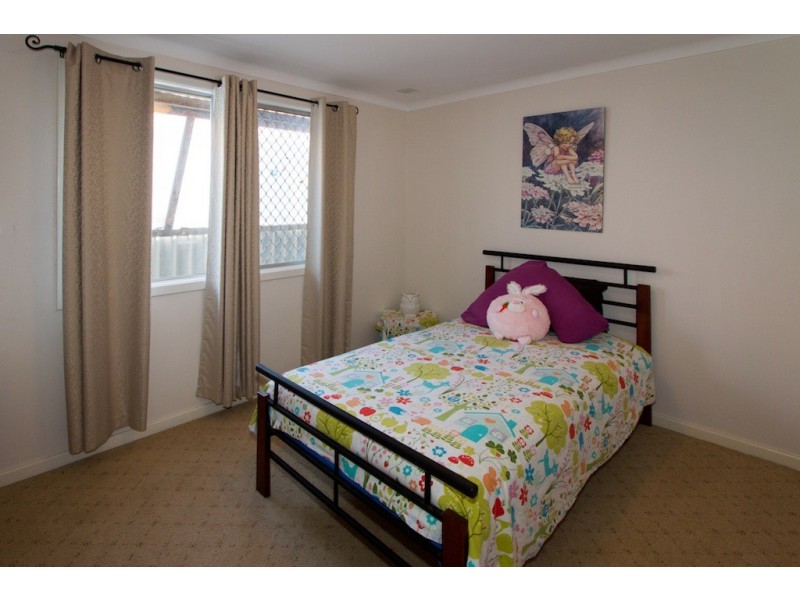 265 Eighth Street, Wonthella WA 6530