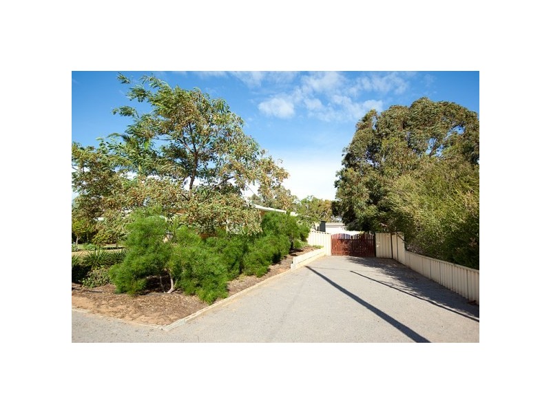 6 Darwinia Close, Strathalbyn WA 6530