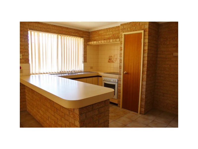 11 Wilton Close, Mount Tarcoola WA 6530