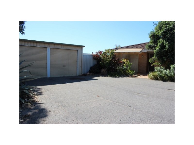 11 Wilton Close, Mount Tarcoola WA 6530