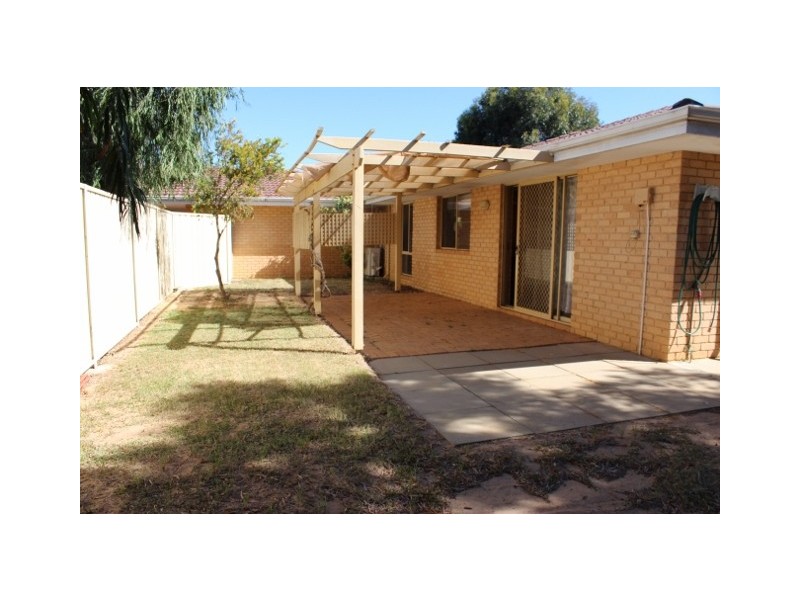 11 Wilton Close, Mount Tarcoola WA 6530