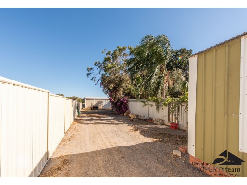 17 Alexander Drive, Glenfield WA 6532